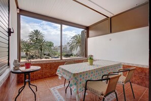 Dining - Holiday Apartment "Tenbel Frontera" near Beach with Shared Pool & Wi-Fi (costa del silencio)