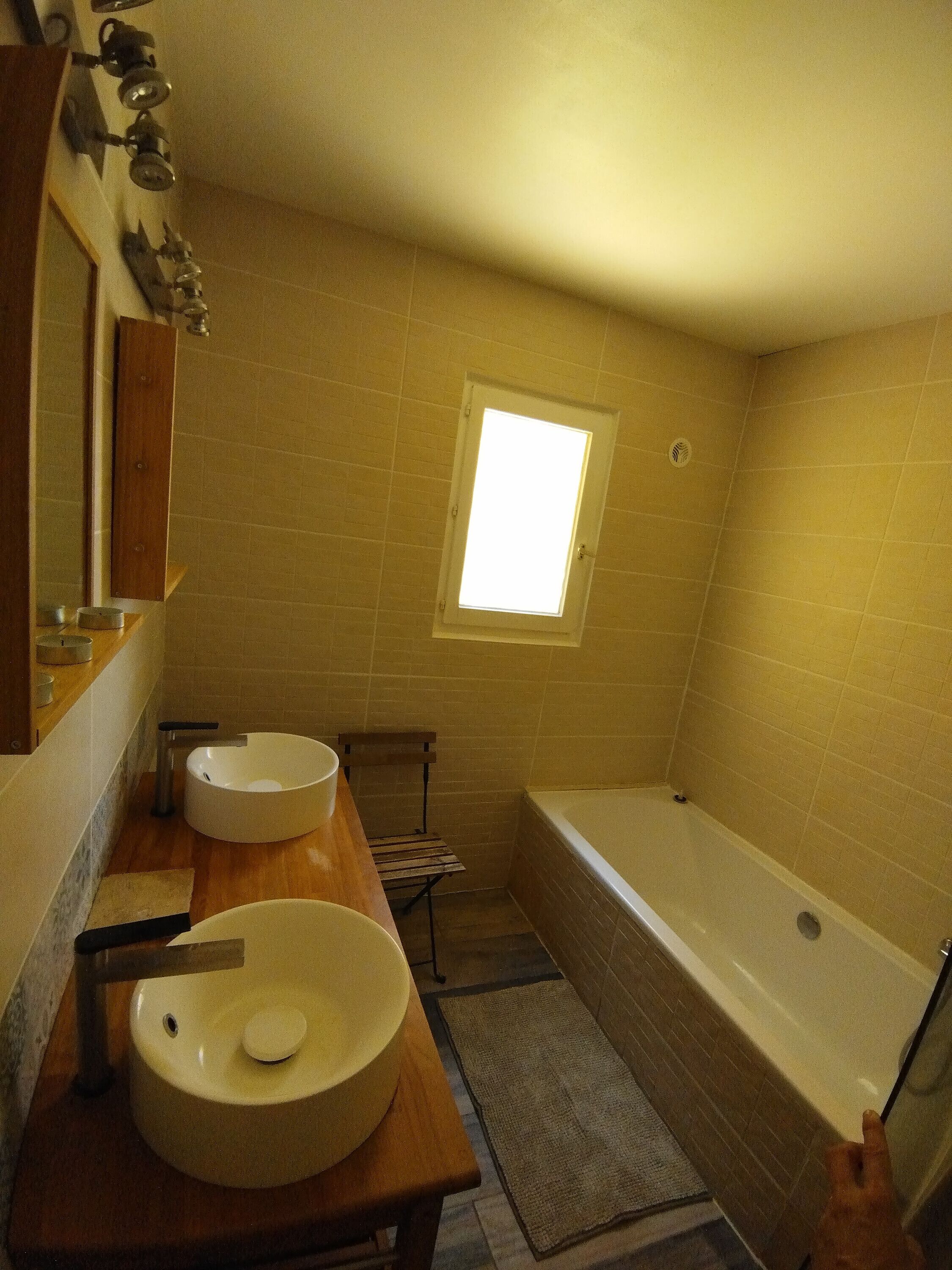 Villa 'Piscine Climatisée' with Mountain View, Wi-Fi and Air Conditioning