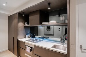 Fridge, microwave, oven, stovetop - Melbourne by the window - Luxury stay (South Yarra)