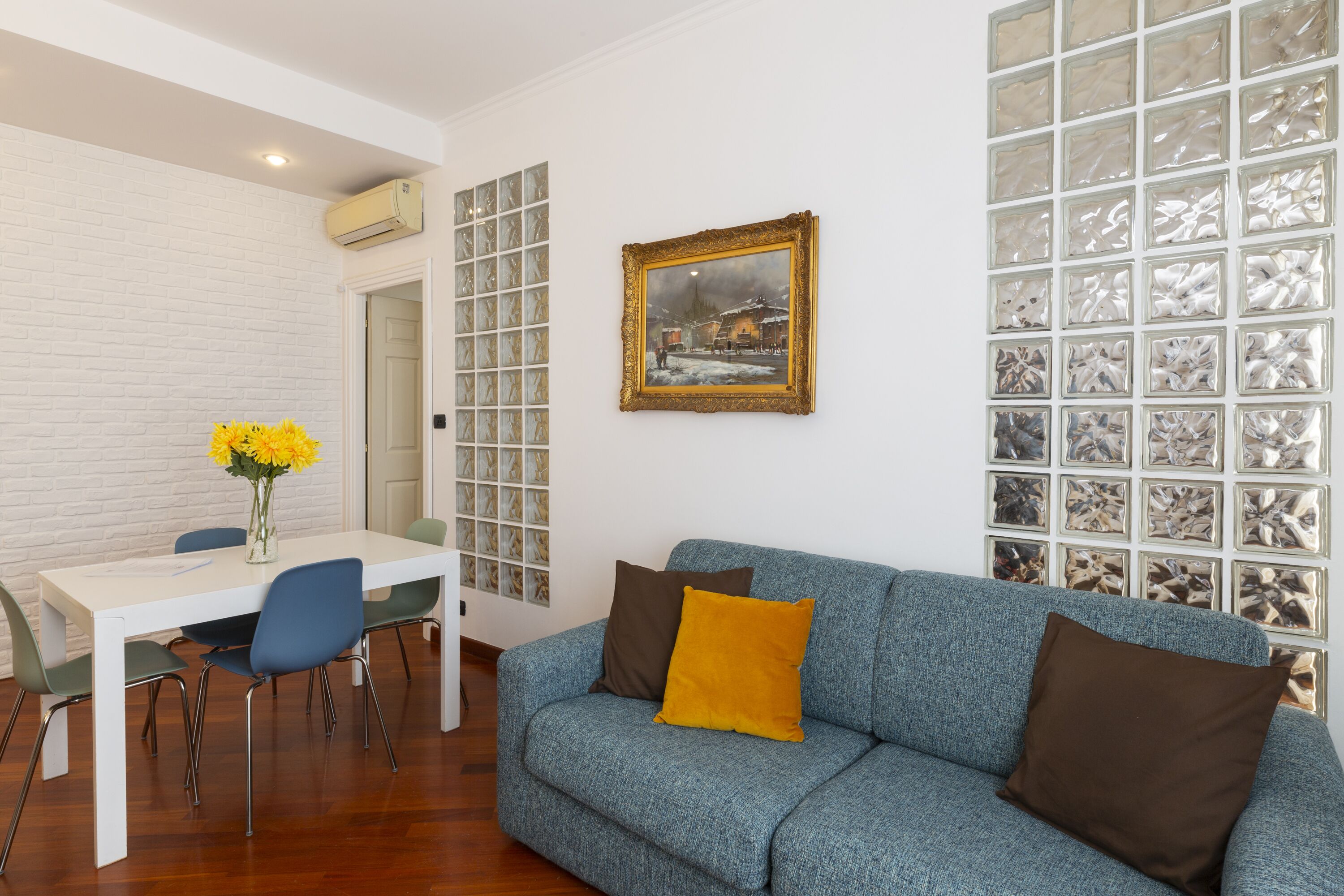 Deluxe Apartment | Living area | 49-inch flat-screen TV with digital channels, TV