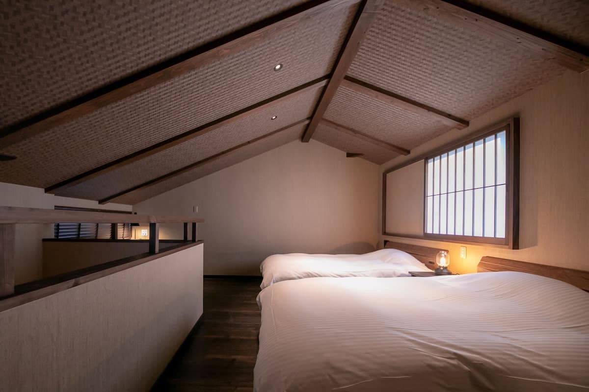 1 habitación, cubrecamas, escritorio y wifi gratis