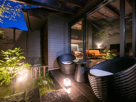 Suite, Maisonette 4 Beds, private bath, Non Smoking | Terrace/patio