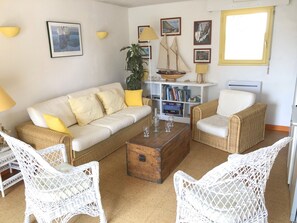 TV - KORRIGANETTES - Aperçu Mer, Légenèse - TK32 (Carnac)