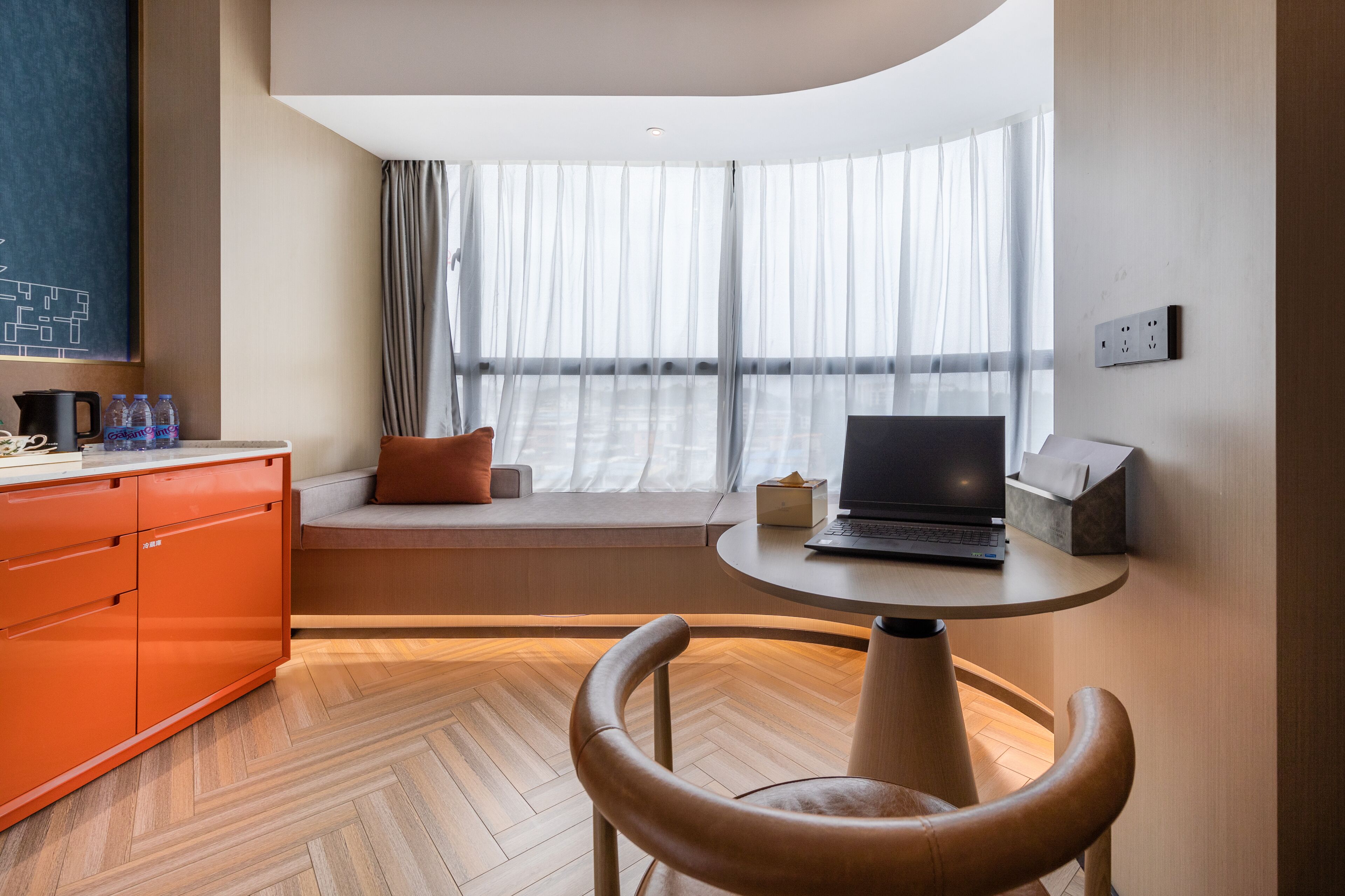 1 bedroom, desk, laptop workspace, blackout curtains