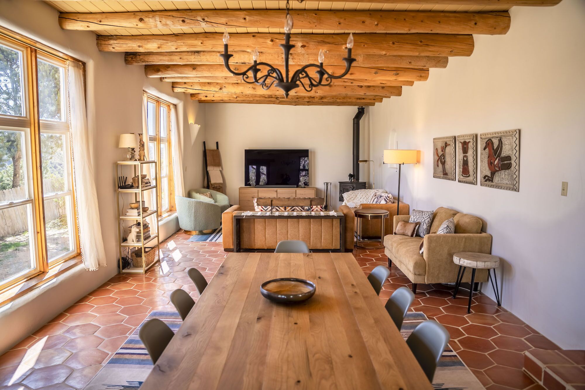 Ski Season Availability! 3 Bedroom Pet Friendly Home with Amazing Valley and Mountain Views