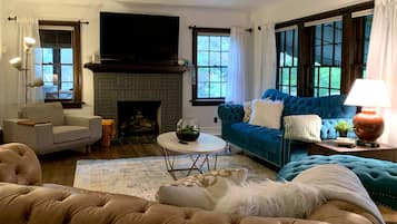 Smart TV, fireplace, foosball, offices