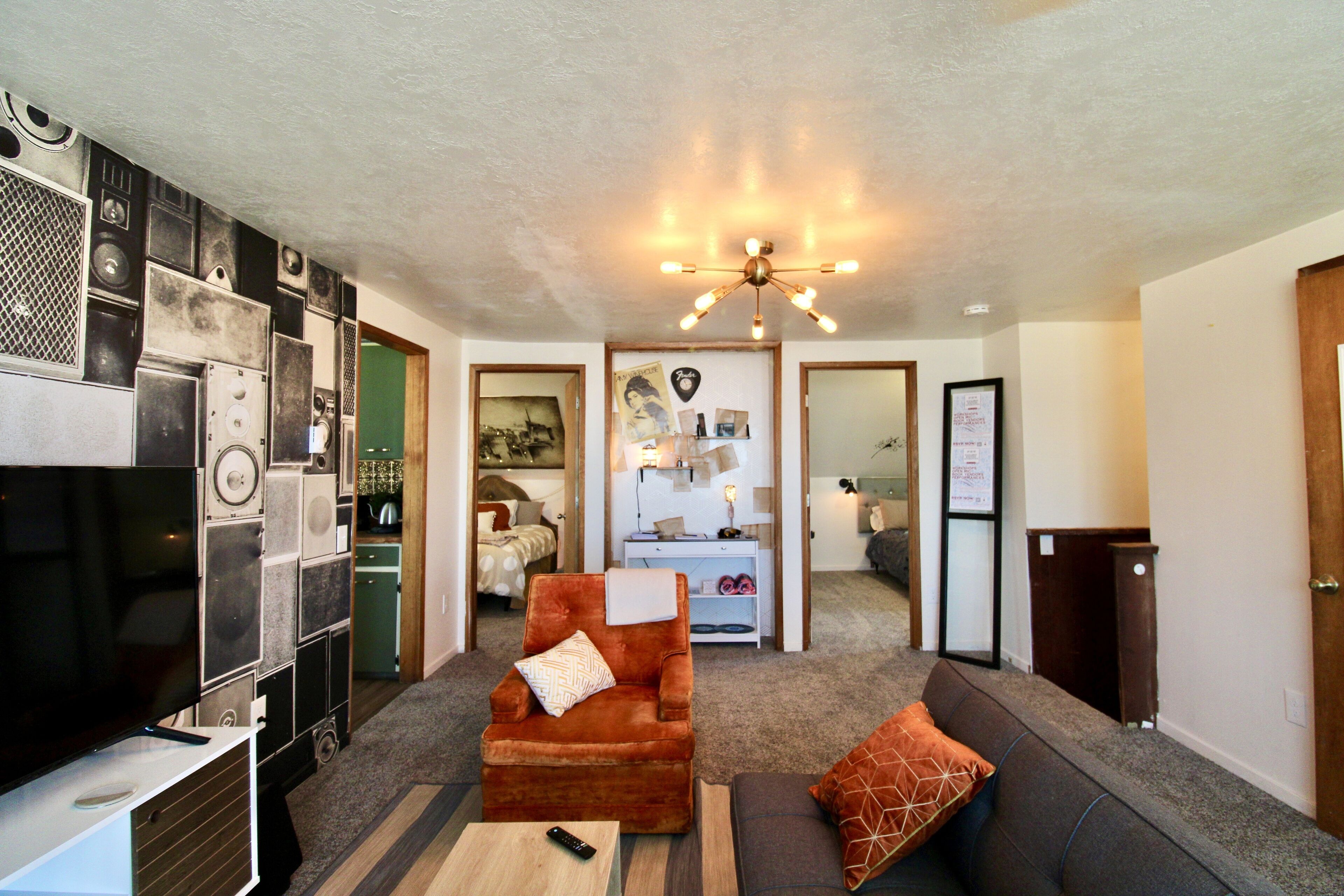 2BR 1Bath Harmonious Hideaway in Rockaway