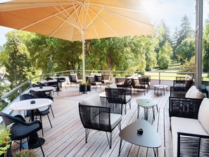 Terrace/patio - Hotel Schloss Hernstein (Hernstein)