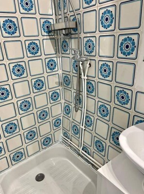 Bathroom - Studio in the center of Aix (Aix-en-Provence)