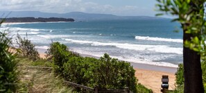 Beach - Maxi's – pet friendly, walk to beach, EV charger (Culburra Beach)