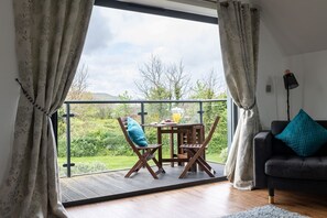 Interior - Stylish, pet friendly beach house in Westward Ho! Perfect for families & couples (Bideford)