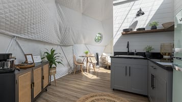 Fridge, microwave, stovetop, coffee/tea maker