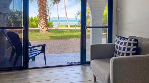 Beachside Palms Unit 4