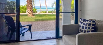 Beachside Palms Unit 4