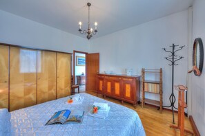 2 chambres, Wi-Fi gratuit, draps fournis