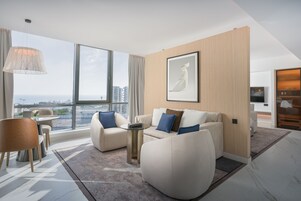 品质套房, 海景 | 熨斗/熨衣板、免费 WiFi、床单