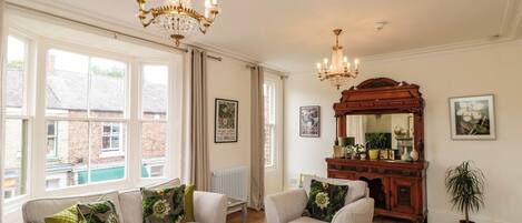 Cottage | Living area