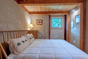 3 chambres, fer et planche à repasser, lit parapluie, Wi-Fi gratuit