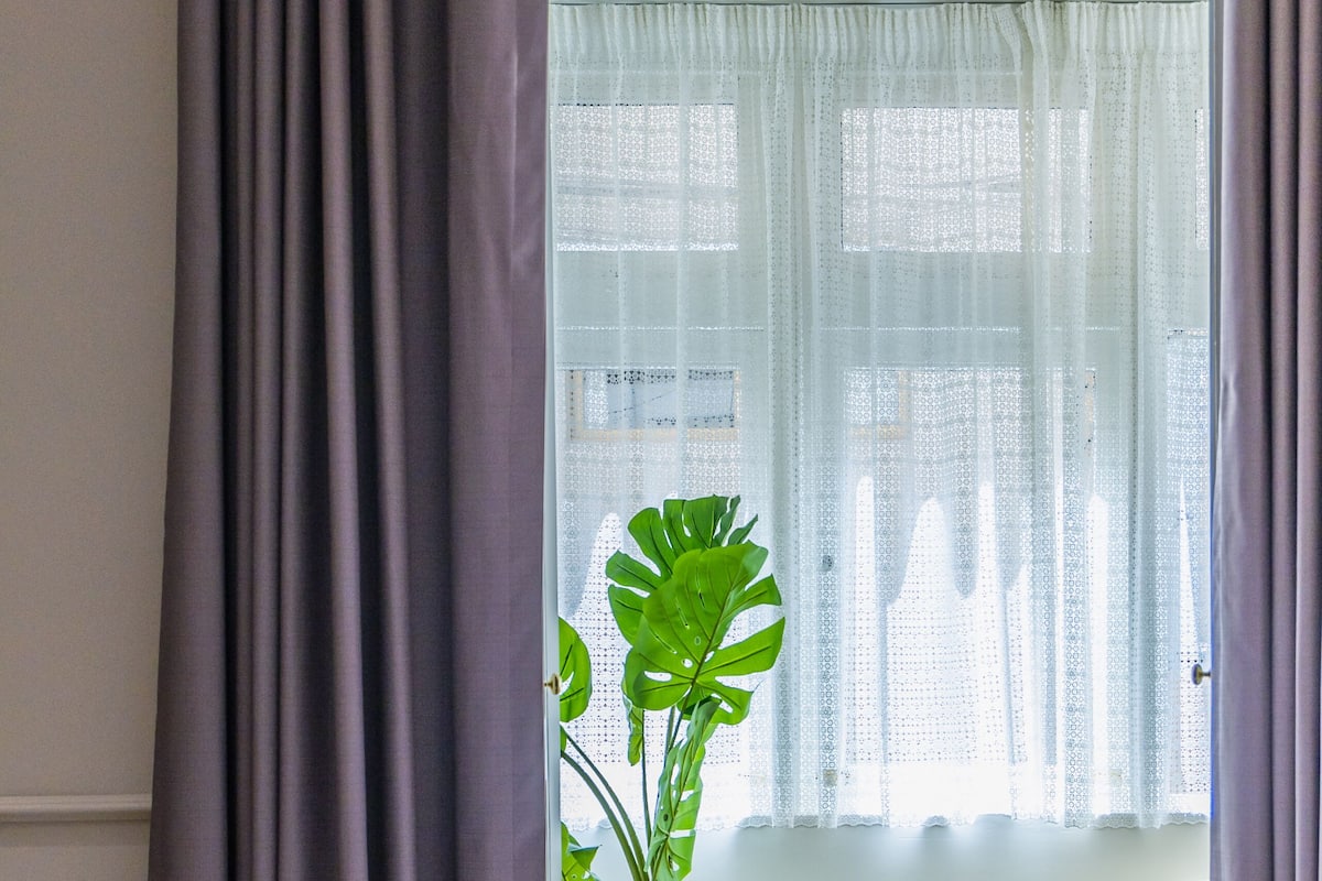 Jasmine | 1 bedroom, desk, free WiFi