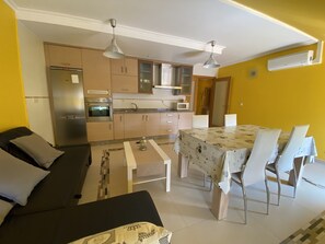 焗爐、清潔用品