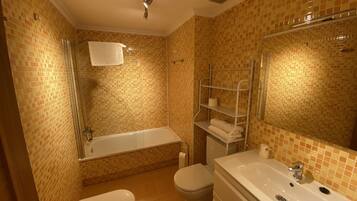 Deluxe Apartment | Bilik Mandi