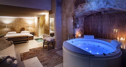 L Hotel In Pietra
