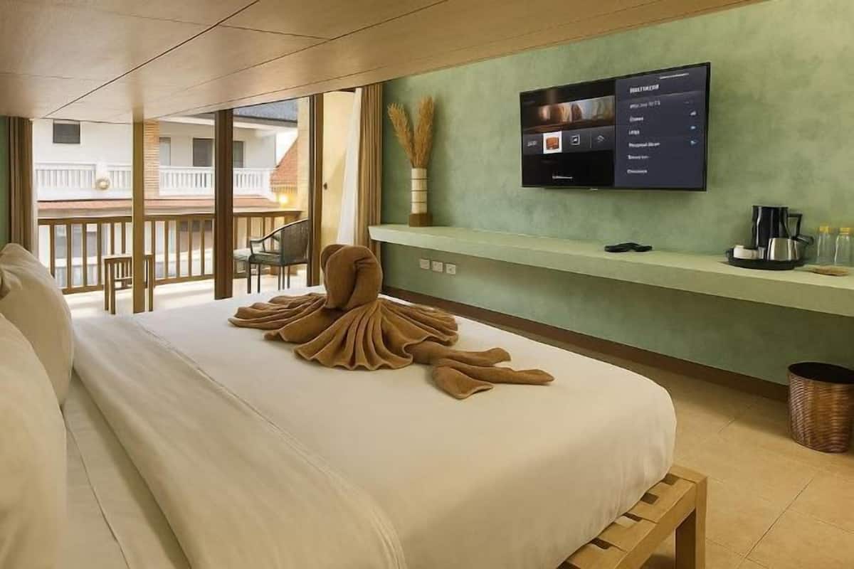 1 bedroom, pillow-top beds, in-room safe, desk