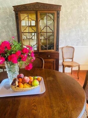 Dining - Petite Maison de Gouyas (Montagrier)