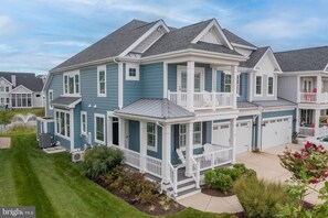 Exterior - Bayside * 6BR Modern Luxury Resort Beach Home Sleeps 14 (Selbyville)