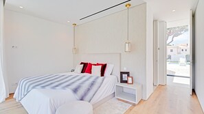 5 Schlafzimmer, Bügeleisen/Bügelbrett, kostenloses WLAN, Bettwäsche
