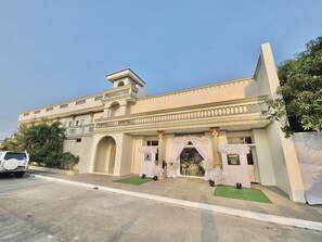 Exterior - El Palacio Hotel (Noveleta)