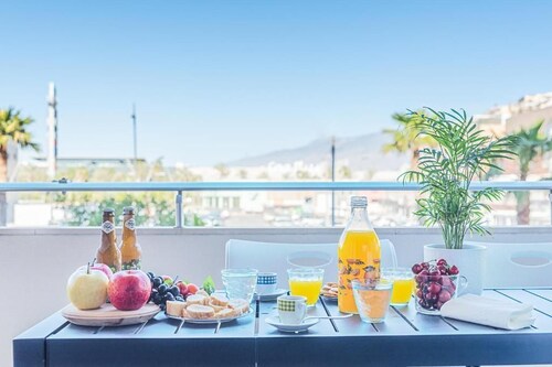 Salinas sea and beach 