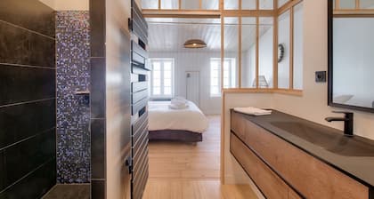 Belle maison avec jardin ombragé pour 11