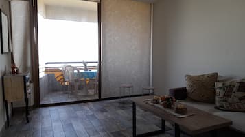 Chalet | Area keluarga | TV