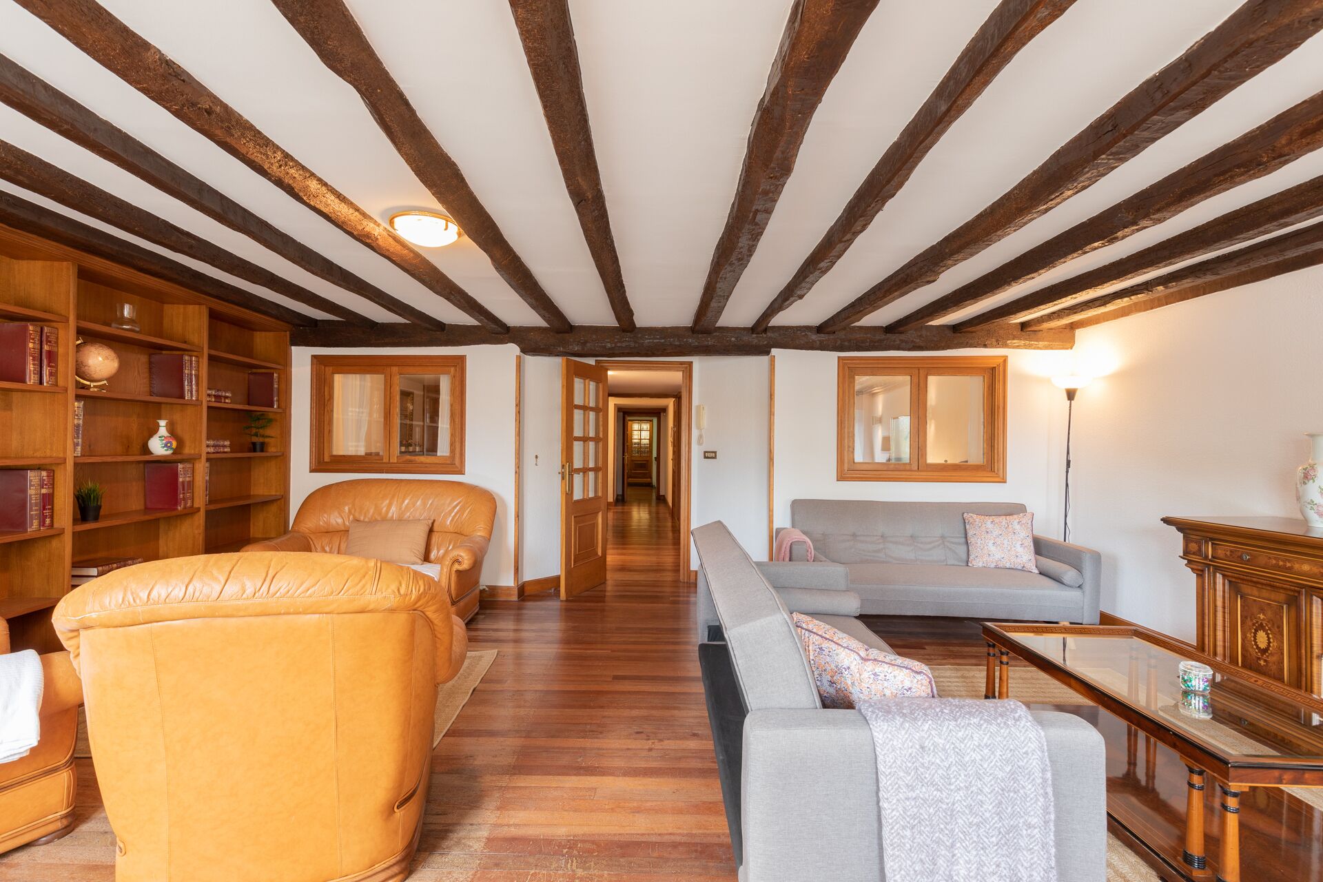 Abaroa - baskeyrentals