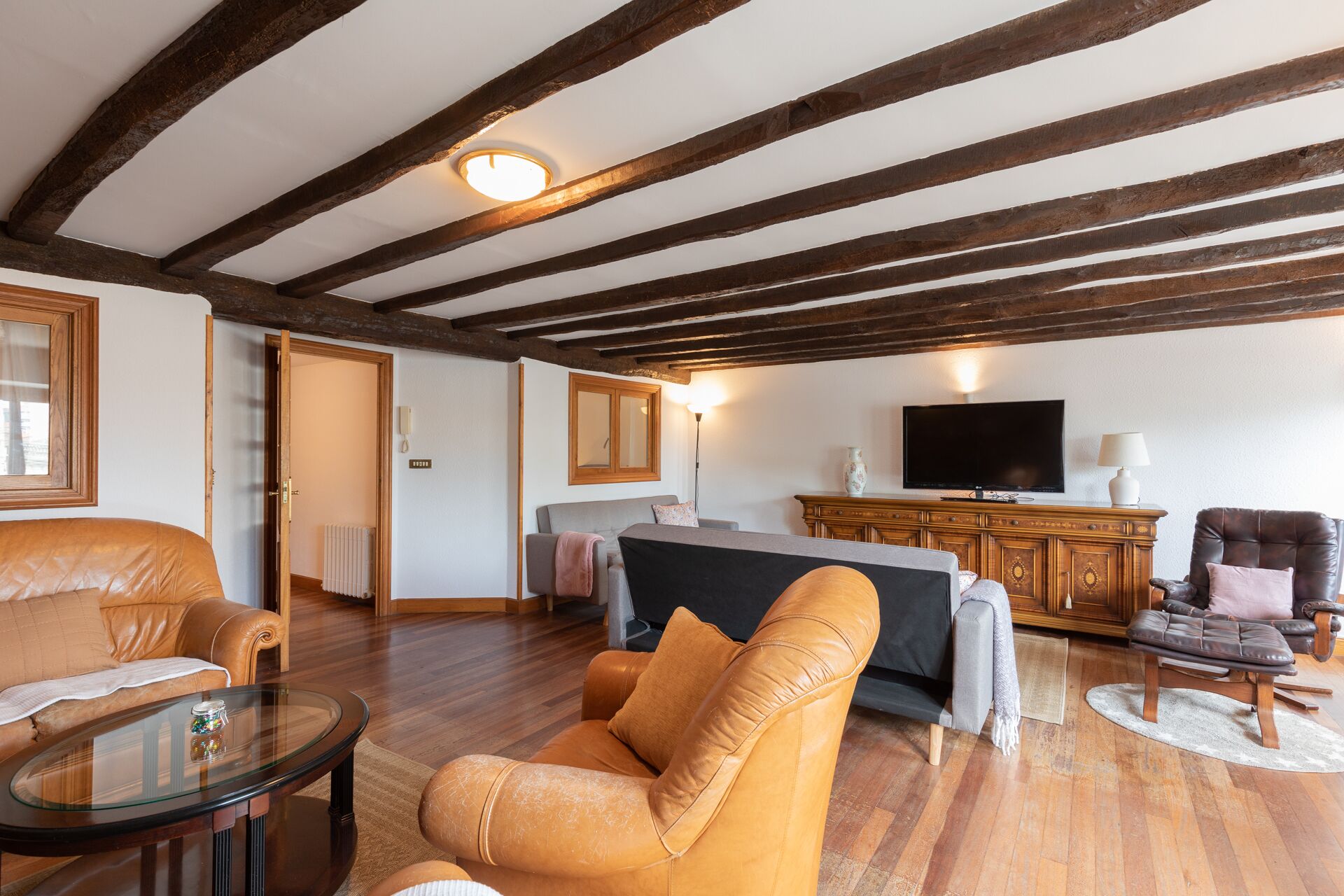 Abaroa - baskeyrentals