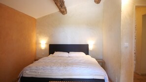 2 chambres, Wi-Fi gratuit, draps fournis