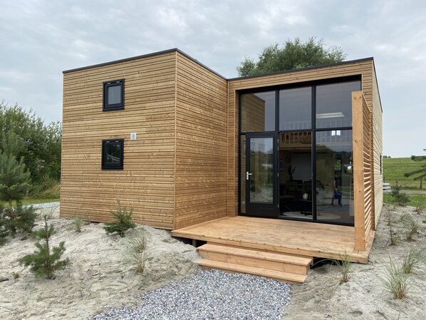 Chalet | Dihias secara berasingan, dilengkapkan perabot secara berasingan 