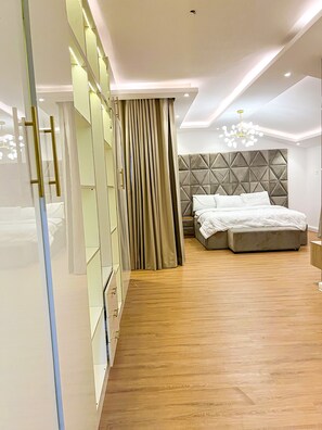 4 chambres, fer et planche à repasser, Wi-Fi gratuit