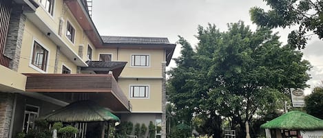 Façade de lâhĂ©bergement