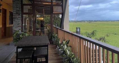 Sarojus Farmview Hotel