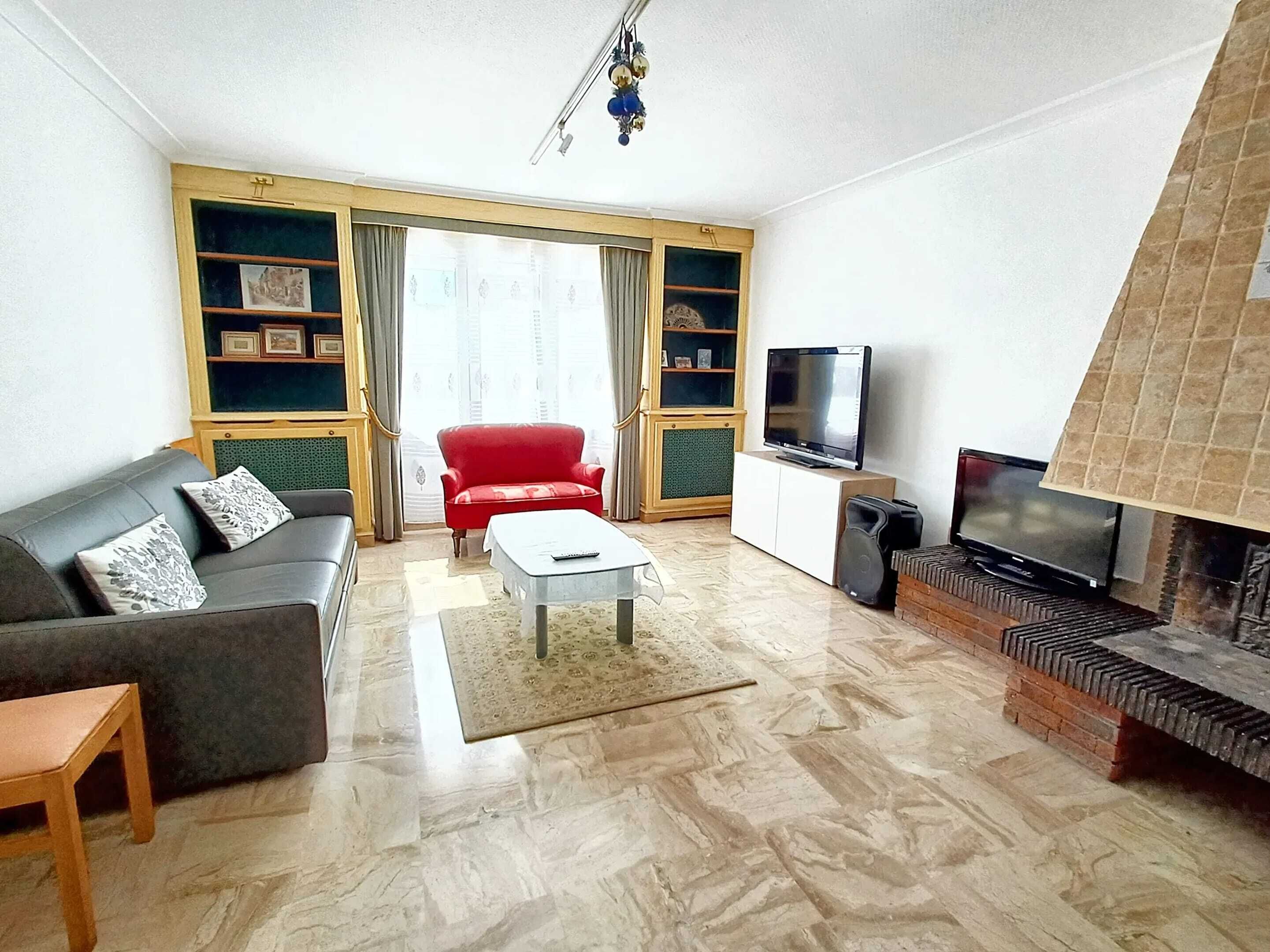Homerez - Haus In Bondy  10 Pers - Le Bourget