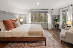 Unclassified image, 3 of 46, button