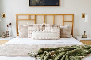 7 Schlafzimmer, Schreibtisch, kostenloses WLAN, Bettwäsche