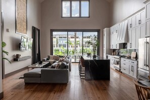 TV, offices