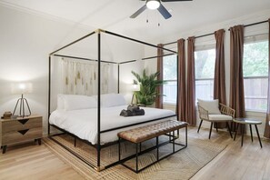 6 chambres, fer et planche à repasser, Wi-Fi, draps fournis