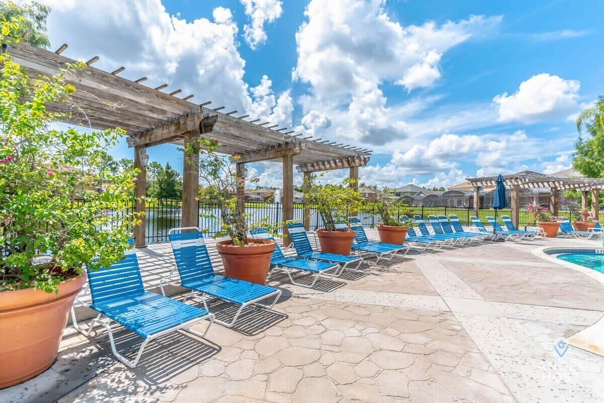 2-Story Terra Verde Private Patio & Outdoor Dining