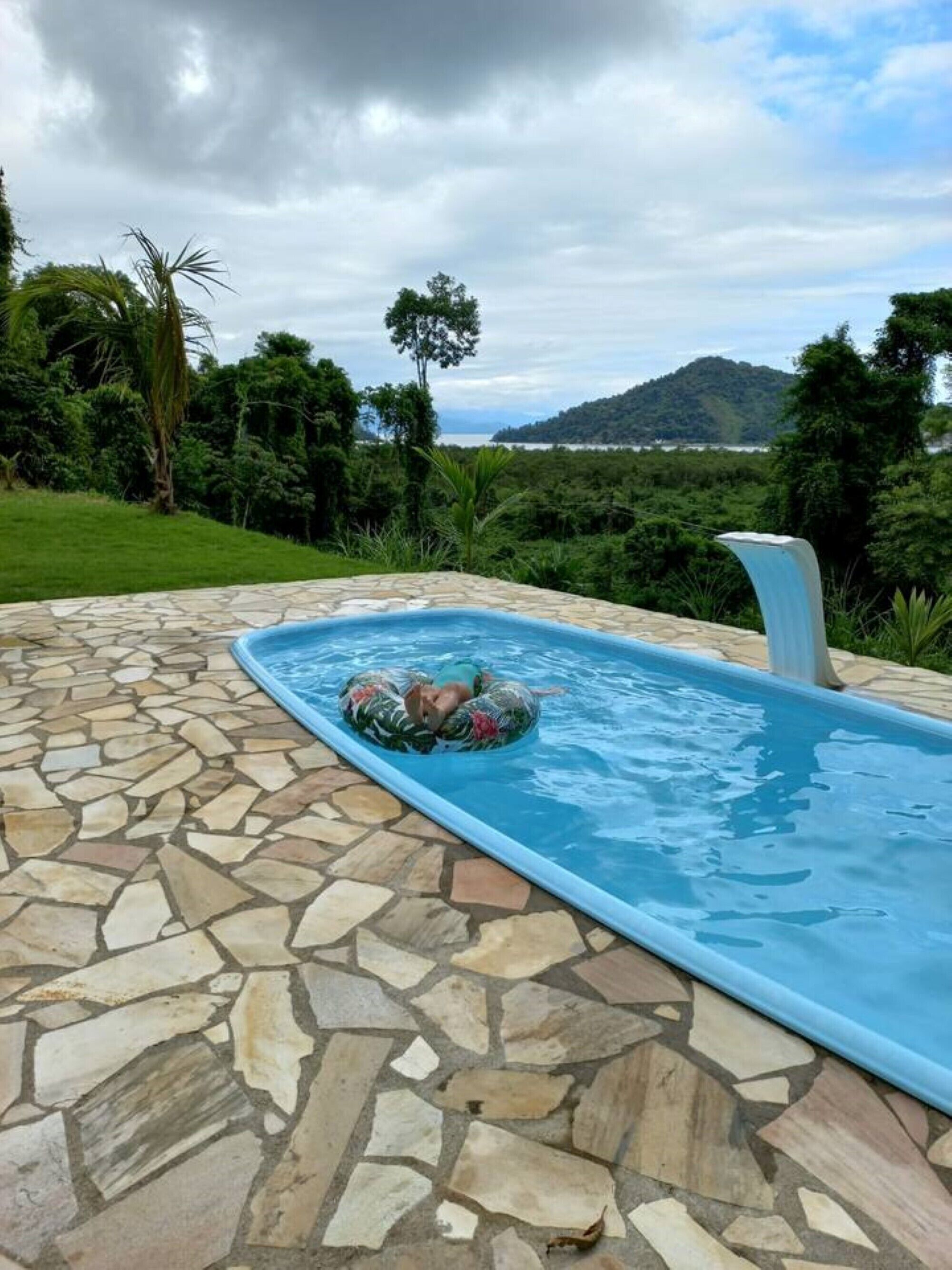 Cantinho do Marinheiro 2 - Chalé com Piscina