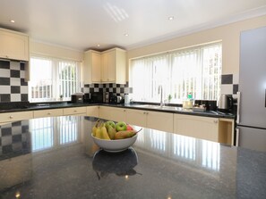 Cottage | Interior