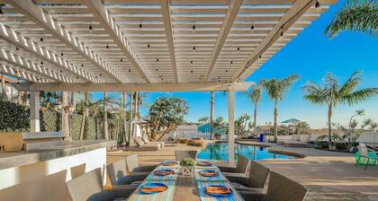 Carlsbad Oceanview Luxury Home w/ Private Pool, Spa, Outdoor Kitchen & Grill